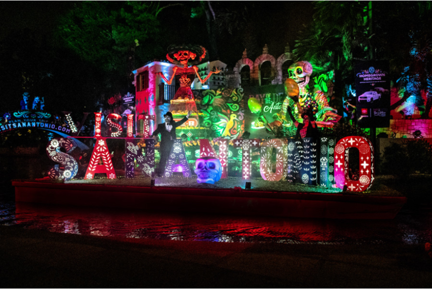 The San Antonio. Desfile Día Muertos