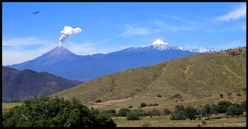 Volcanes vistos desde Pihuamo