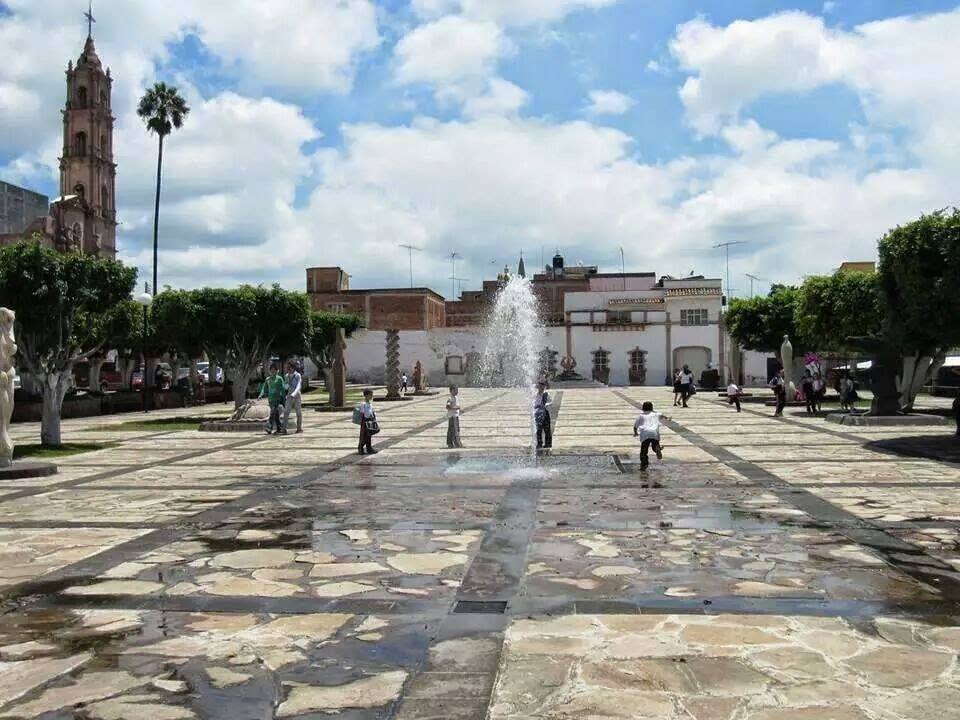 Fuente en Plaza de la Amistad en Degollado