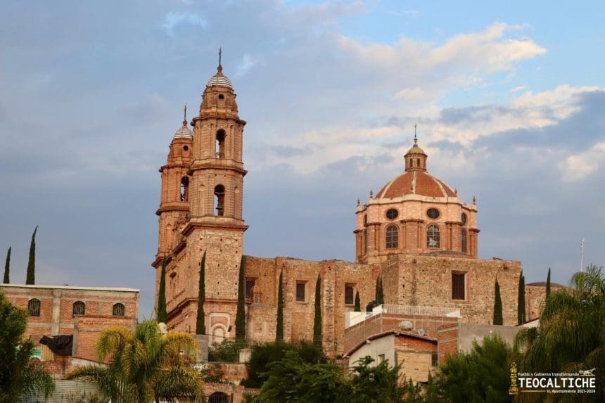 Parroquia de Nuestra Señora de los Dolores en Teocaltiche