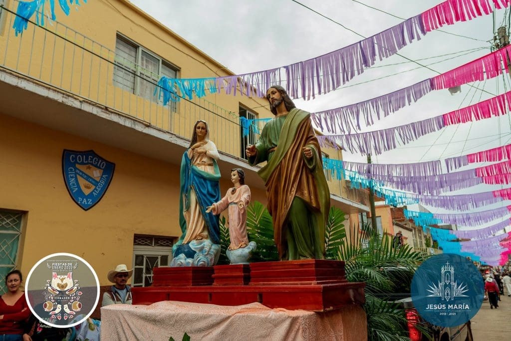 La Sagrada Familia en la procesión de Jesús María
