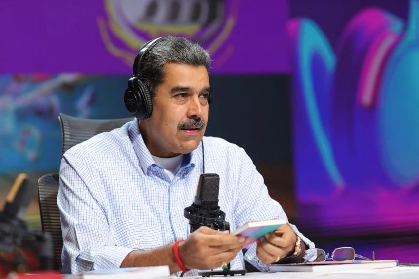 Fotografía cedida por Prensa Miraflores del presidente de Venezuela, Nicolás Maduro en un acto de gobierno, en Caracas (Venezuela). EFE/ Prensa Miraflores /SOLO USO EDITORIAL/SOLO DISPONIBLE PARA ILUSTRAR LA NOTICIA QUE ACOMPAÑA (CRÉDITO OBLIGATORIO)