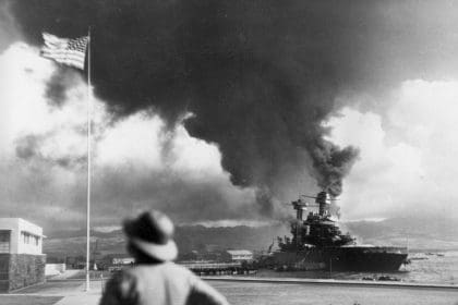 Sobreviviente de Pearl Harbor de 100 años recuerda el bombardeo japonés hace 83 años