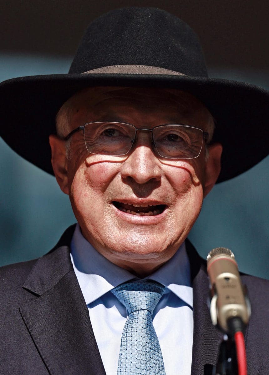 El embajador de Estados Unidos en México, Ken Salazar, participa este martes en una rueda de prensa en Ciudad de México (México).  EFE/ Sáshenka Gutiérrez