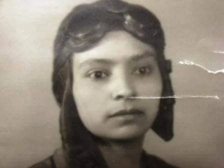 María Marcos Cedillo, fue la primera mujer piloto aviador en México