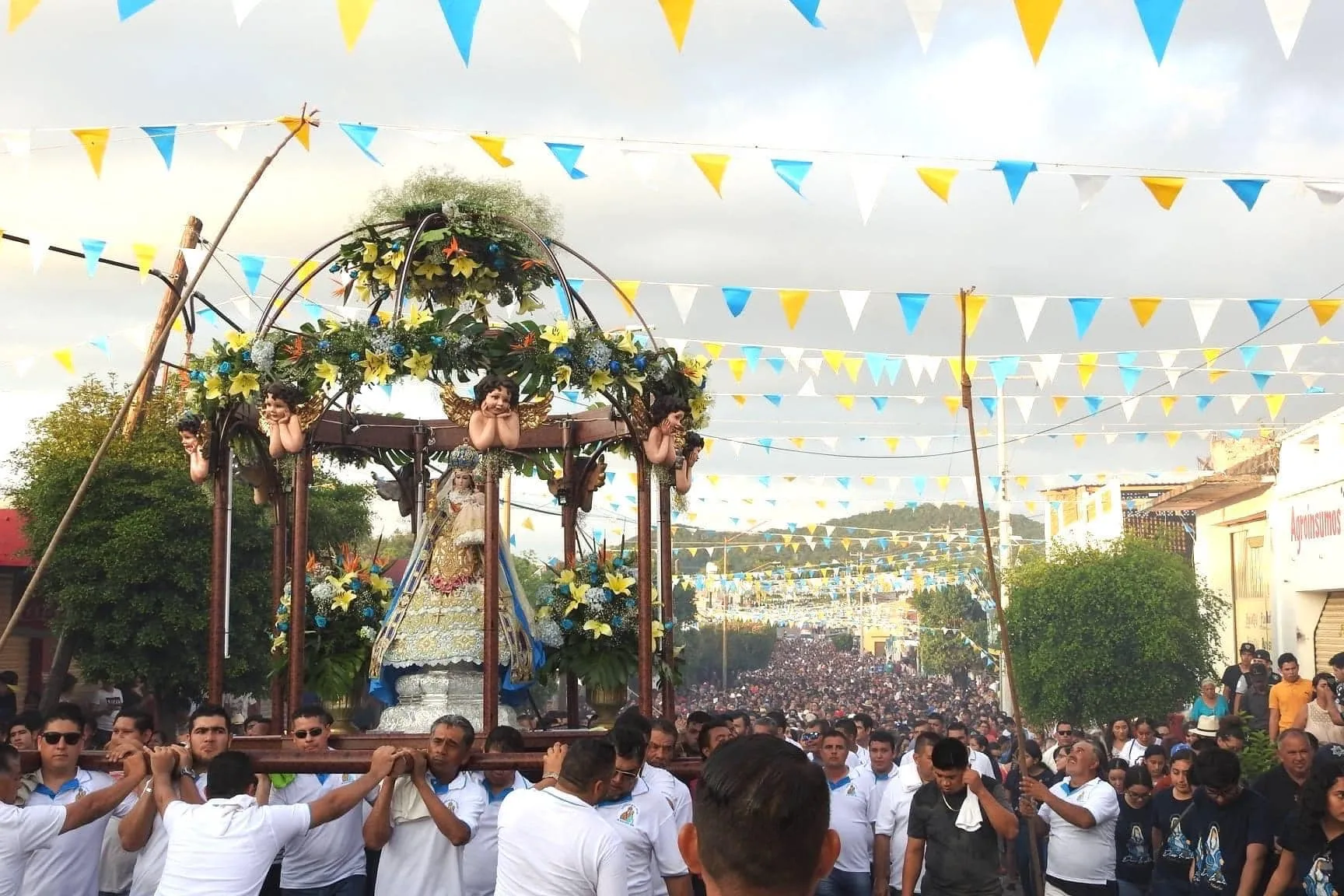 Tradición y fe en el Pueblo Mágico de El Rosario