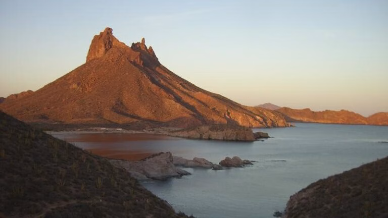 Cerro Tetakawi: El ícono natural de San Carlos, Sonora