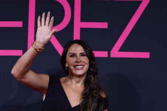 Fotografía de archivo de la actriz española Karla Sofía Gascón posando durante una rueda de prensa de la película ‘Emilia Pérez’, en Ciudad de México (México). EFE/ Sáshenka Gutiérrez
