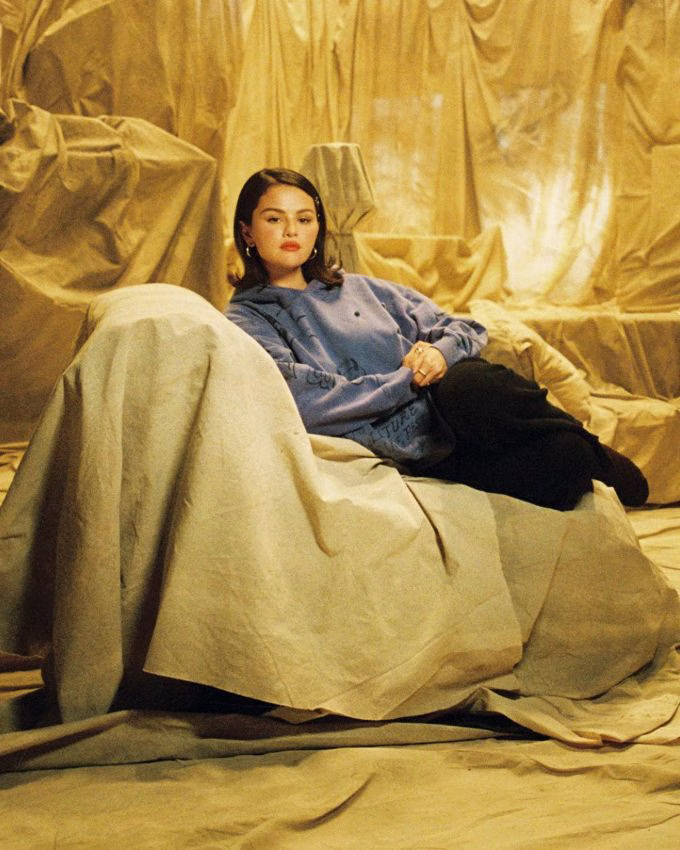 Selena Gómez es nombrada "Mujer del Año 2025"
