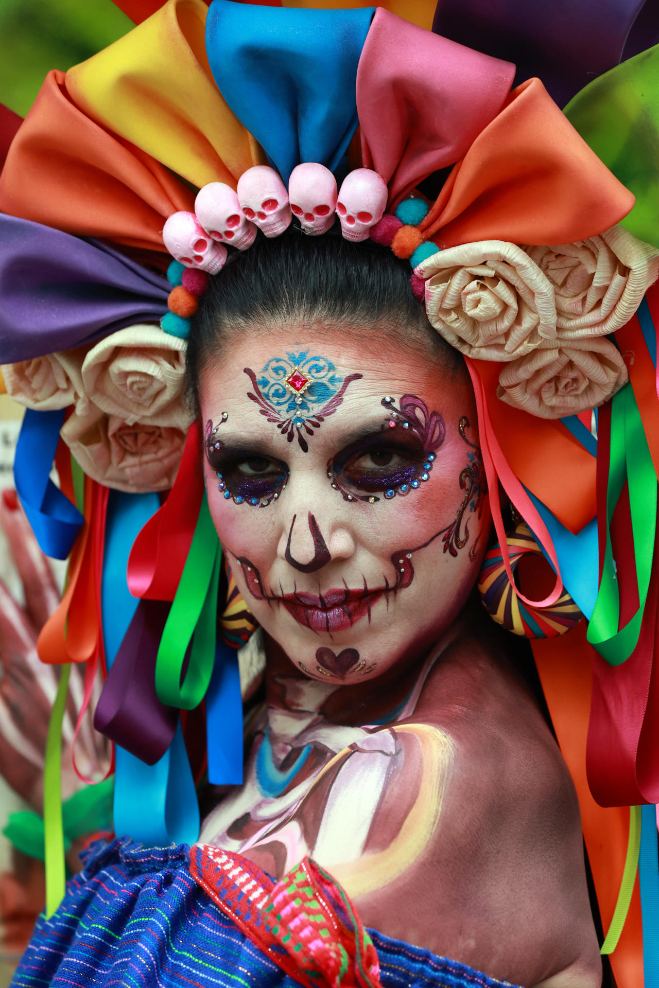 Una persona participa en el desfile de catrinas en Ciudad de México (México). EFE/ Mario Guzmán